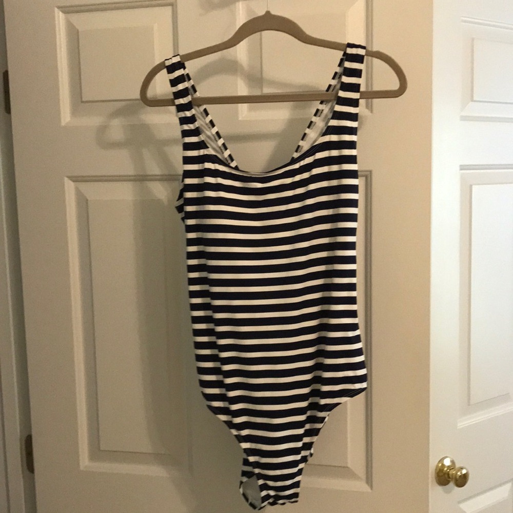 Tommy Bahama Swimsuit